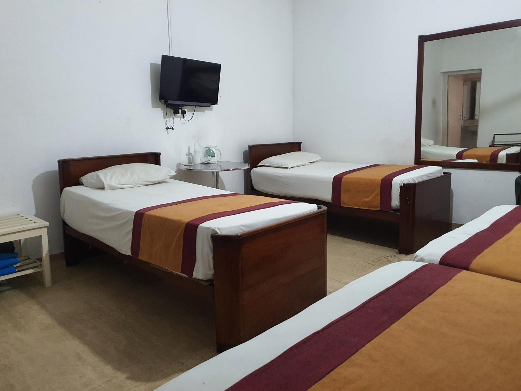 Dunhinda Falls Inn Бадулла Экстерьер фото